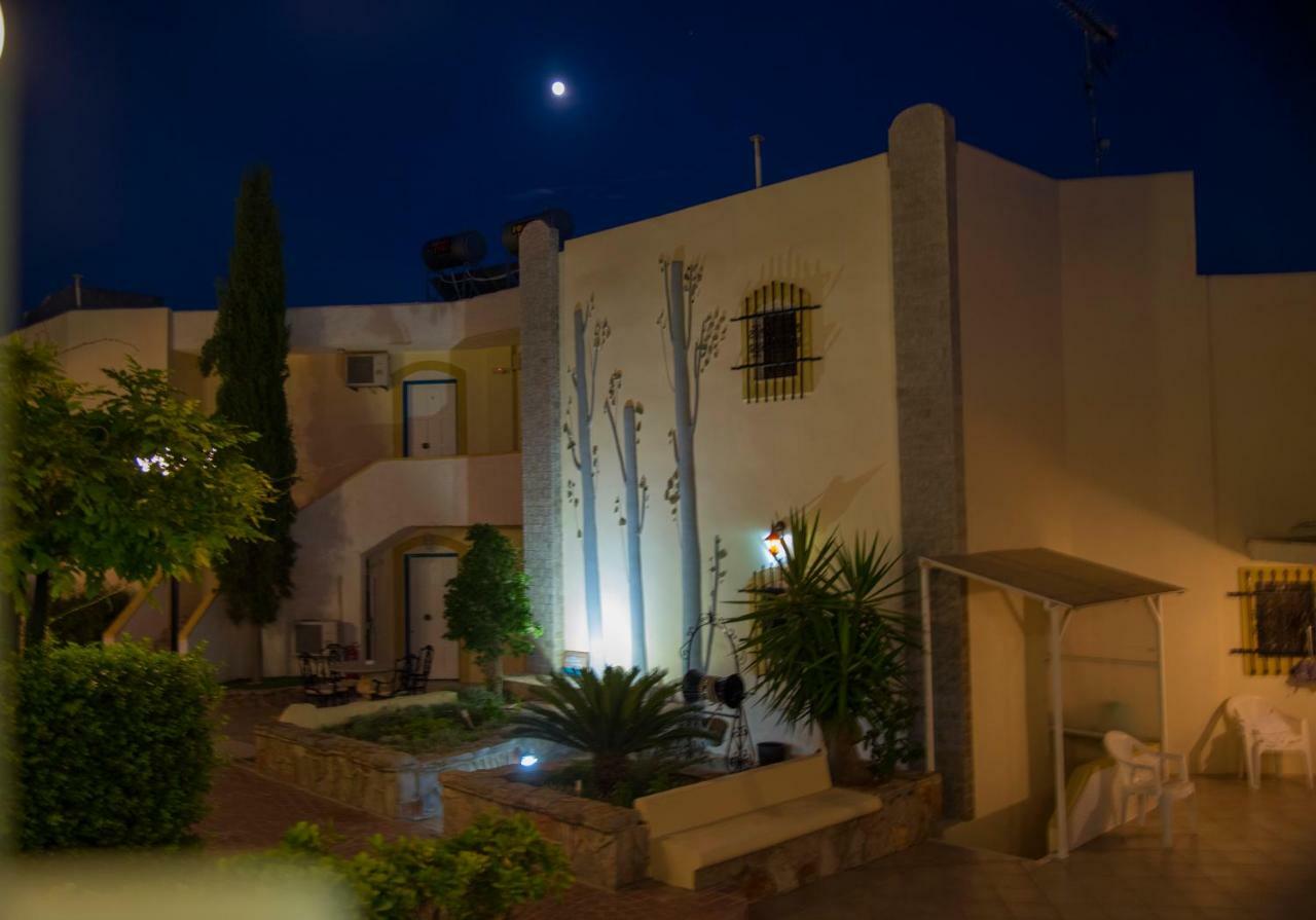 Апартаменты Casa Cicale Порто Хели Экстерьер фото